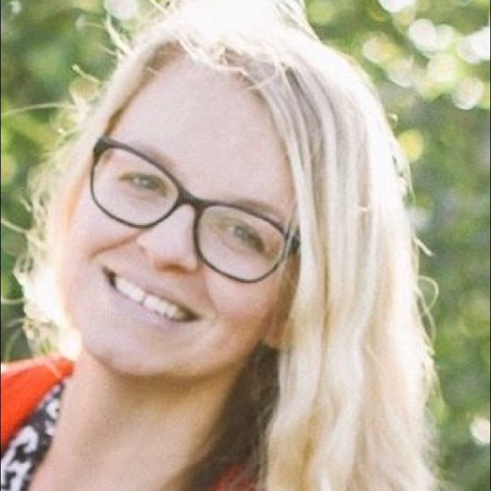 Meet your Posher, Liz